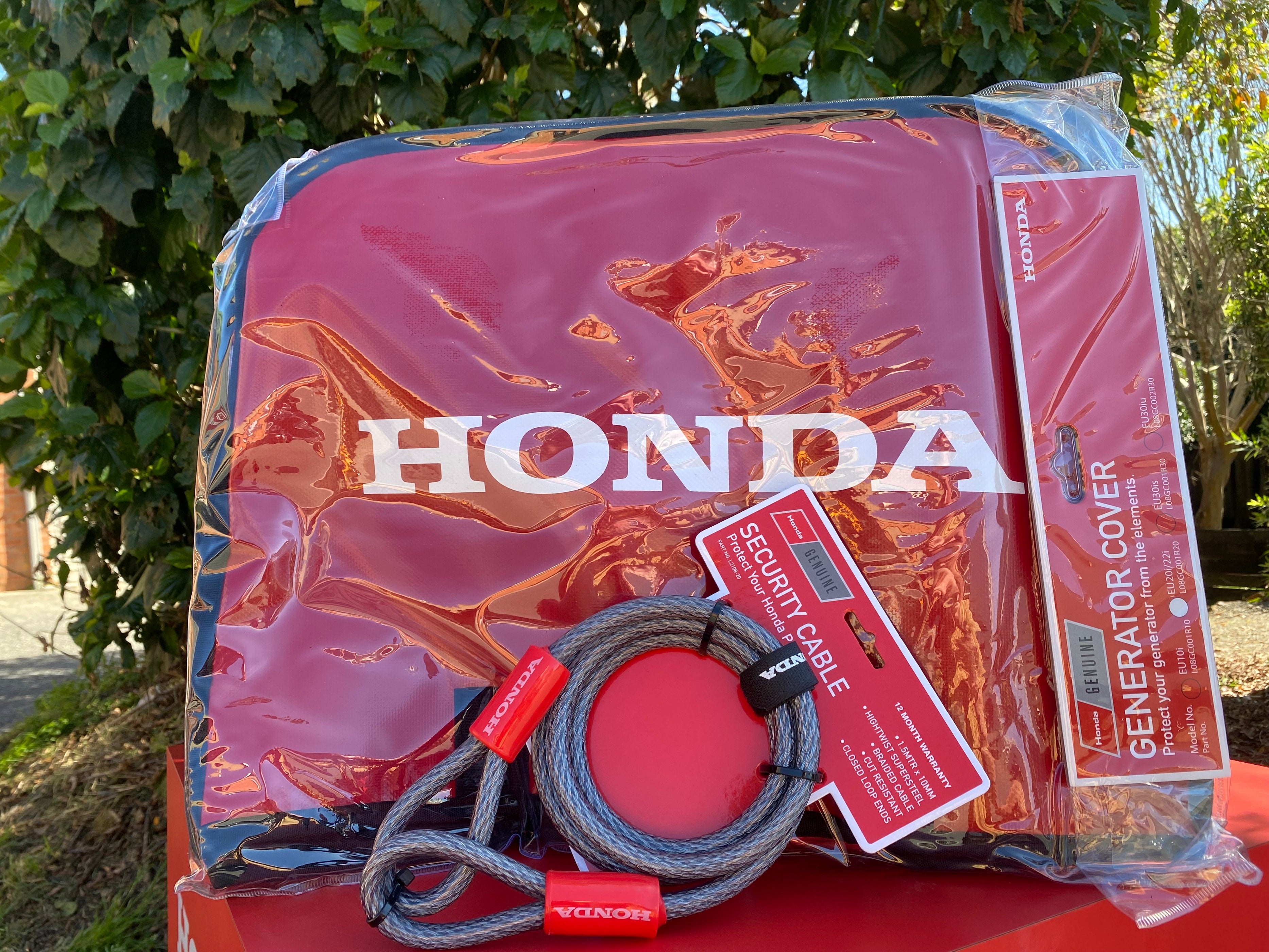 Honda EU22i (2200 watt) Inverter Generator Package Deal — Tumbi