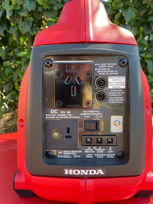 Honda EU10i (1000 watt) Inverter Generator - Package Deal